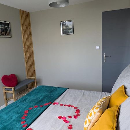 L'Alcove Du 510 - Spa - Chambre Romantique - Sauna - Salle De Jeux 몽토방 외부 사진
