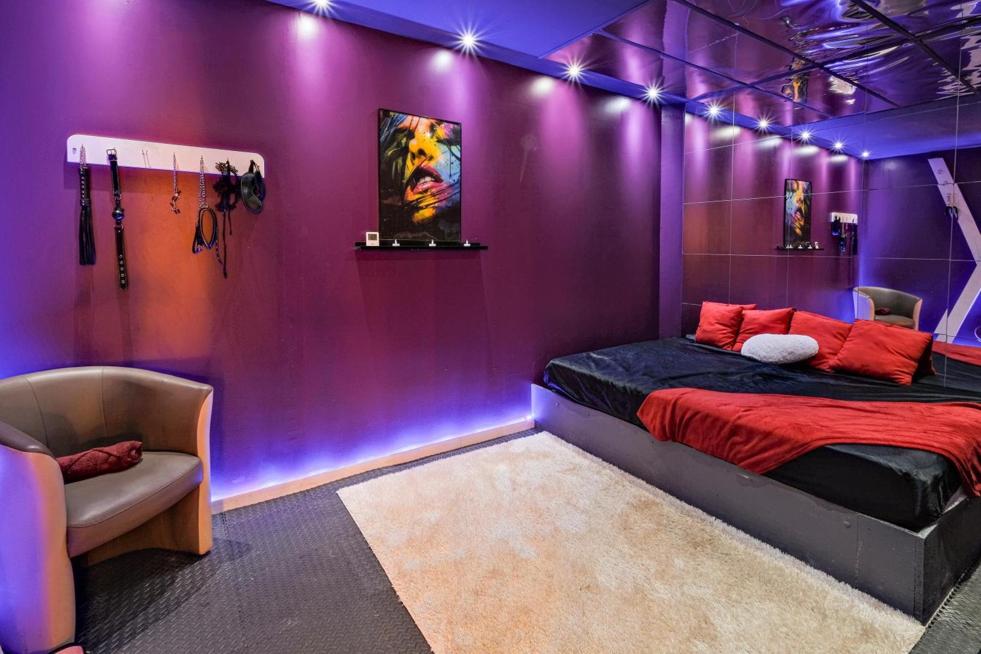 L'Alcove Du 510 - Spa - Chambre Romantique - Sauna - Salle De Jeux 몽토방 외부 사진
